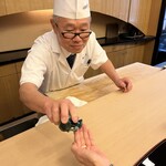 山玄茶 - 最後は運試しの金平糖タイム(*≧艸≦)何色が出るかな？いくつでるかな？千さんもワクワク(っ ॑꒳ ॑c)
