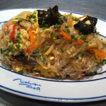 Grilled crab and egg vermicelli