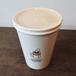 CHIMNEY COFFEE - カフェラテ（HOT）　680円