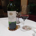 シェ ケンタロウ - ボルドーの赤