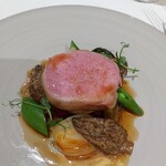 シェ ケンタロウ - イタリア産子牛のロースとモリーユ茸（アップ）