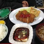 長寿庵 - カツ定食７００円（税込）！？サイドメニューが多い　嬉