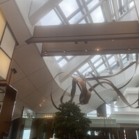 ザ タヴァン グリル＆ラウンジ - 