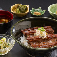 広島産煮穴子丼( 1日10食限定です)