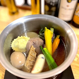 日式與西式融合的關東煮、濃湯、清湯、涮涮鍋套餐