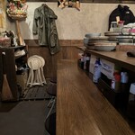 Teishokuokuharashokudoubainimambariki - 店内