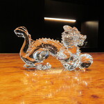 草庵 鍋島 - 設え、バカラの辰