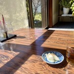 讃岐うどん 大将 - 麦茶と手作りのお漬物