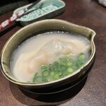 博多小皿鉄板 べっぴんしゃん - ◆博多の炊き餃子　528円