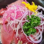 鮮活 喰で!! - ◆「三種のマグロ丼」