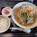 喜多方ラーメン 坂内 - 