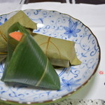 Izasa Zushi - いざさ寿司と柿の葉寿司