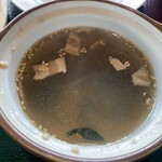 ボン・カフェ - ワカメとベーコンのコンソメスープ