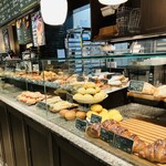 BAKERY&RESTAURANT SAWAMURA - 店内