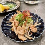 酒場スタンド ウオマル - 鶏ハラミと野菜の黒胡椒炒め