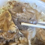 元祖 味里 - おろし生姜を包んで　ちょっと肉が固くて咀嚼にアゴが疲れました