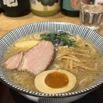 やきとり 荒木山 - 鶏白湯ラーメン（醤油）