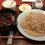 蕎麦切くろ田 - ミニ鉄火丼とざるそばのセット（1，000円）