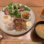 Yasai To Gohan Uluru - 生姜焼き定食