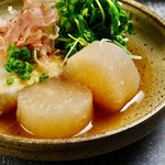 Chicken soup and daikon radish