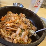 韓国厨房 - ヘムルトッパブ