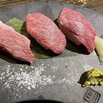 郷土料理 からす - 肉寿司＼(・o・)/!