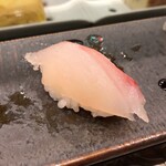 Sushiya - 鯛の昆布締め