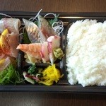 炭火焼き おかりば - 海鮮弁当（帰りの車中でもプチ贅沢！）　\１８００