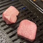 焼肉 旨い牛 - 