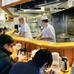 Tsukesoba Kanda Katsumoto - 店内