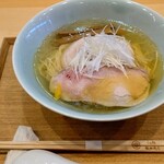 飯田商店 - 塩らぁ麺。