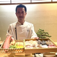 天麩羅 安藤 - 大将と食材