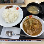 Matsuya - マッサマンカレー、830円