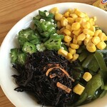 Kya Thi - モーニングの食べ放題サラダ