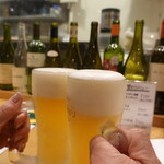 Rearu Gurande - 生ビール(650円)でかんぱ～い♪