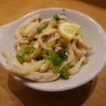 Rearu Gurande - 鶏皮酢(450円)