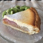 GRANNY SMITH - ストロベリーチーズケーキアップルパイ　600円