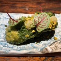 中土 - 6.牡蠣のハーブフライ　キャビアライム　ピスタチオ