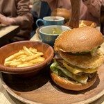 SORAMIMIBURGER - 