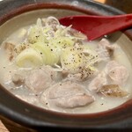焼き鳥・炙り炭焼き をどり - モツ煮込み