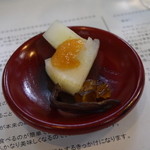 山猫軒 - すっぽんの卵管とカラスミと大根にクチコ