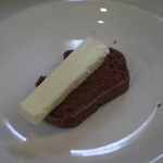 山猫軒 - すっぱん（すっぽんの血のパン）