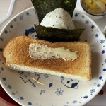 Cafe Sona - トーストとおにぎり