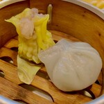 今石飯店 涼華 - 蝦餃　広東焼売