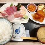 魚がし食堂 - Instagram #tetsuyaohue
