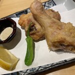 丸鶏料理と濃厚水炊き鍋 鳥肌 - 