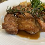 グリーン・ヴェール - ローズマリーチキングリルランチ