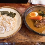 Rakkyo Ando Suta - ハンバーグカレーのランチセット