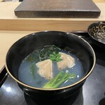 あま木 - 蛤と新わかめ、タラの芽お吸い物