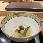 あま木 - 道明寺蒸し　握りに注目